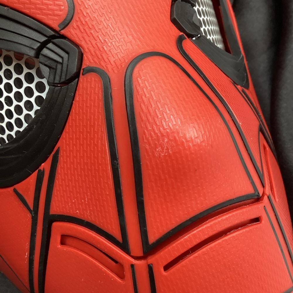2016 Hasbro Marvel Hard Plastic Spider-Man Youth Halloween Mask - Picture 9 of 10